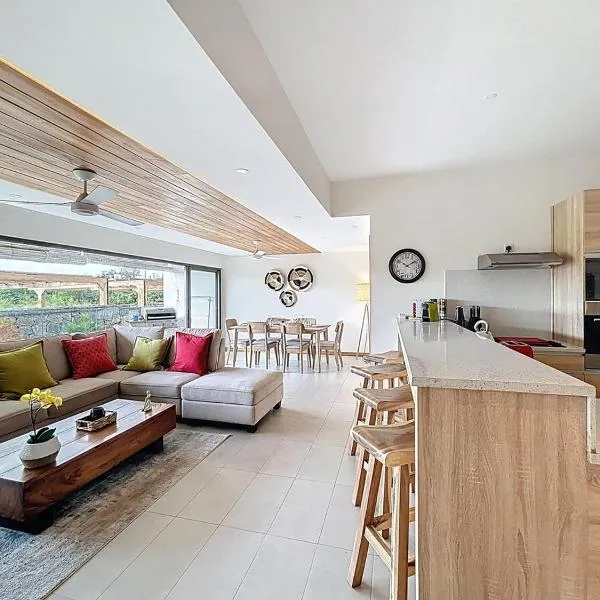 Le Paille en Queue apartment - 1 km from the beach, hotel in Grand-Baie