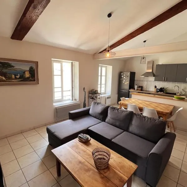 Coeur de village - Villeneuve Les Avignon, hotel in Villeneuve-lès-Avignon