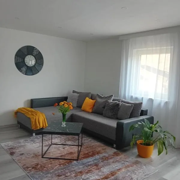 Ferienwohnung, hotel in Arrach