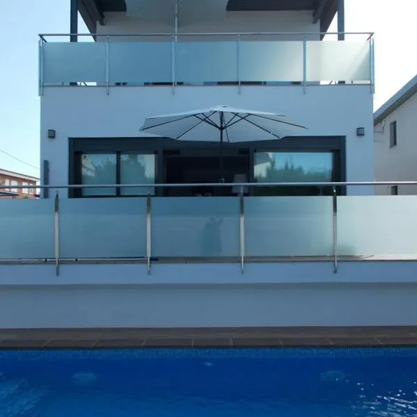 Presciosa Villa Jupiter SOLO FAMILIAS, hotel en Cambrils