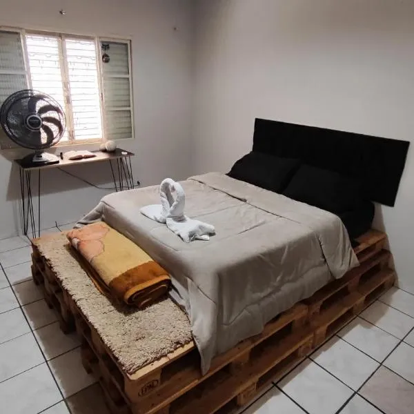 Quarto Individual Muito Perto do Aeroporto Internacional GRU, hotel v destinaci Guarulhos