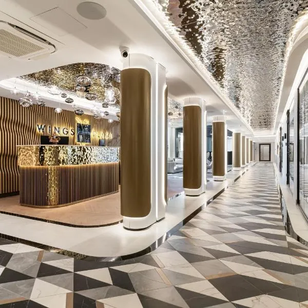 Wings Plaza, hotel in Kraków