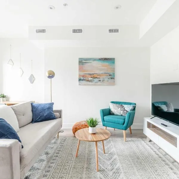 Stylish Apartment near High Park for FIFA World Cup – hotel w mieście Toronto