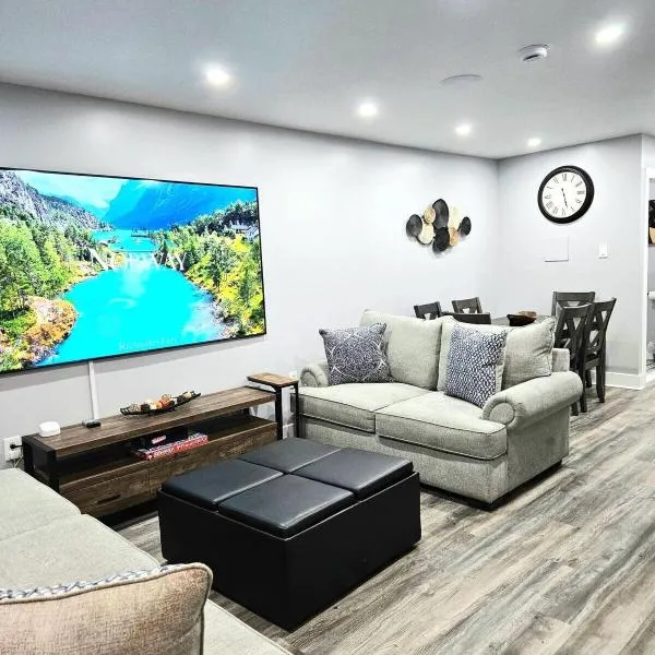 5BR Home near City Center, Live! Casino, Hot Tub with City View