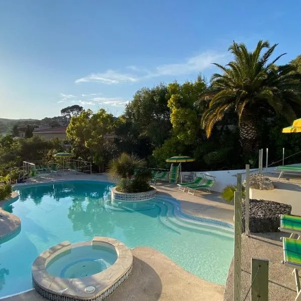 Pamela Hotel Cassis, hotel i Cassis