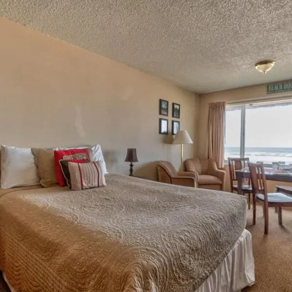 Comfy Second Floor Beachfront Condo - Sleeps 4 - Pool and Sauna, hotel in Lincoln City