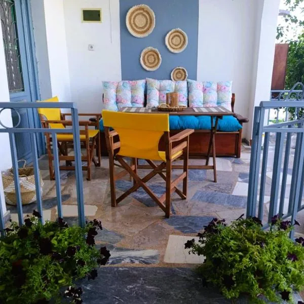 TriΖin, hotel v destinaci Galatás