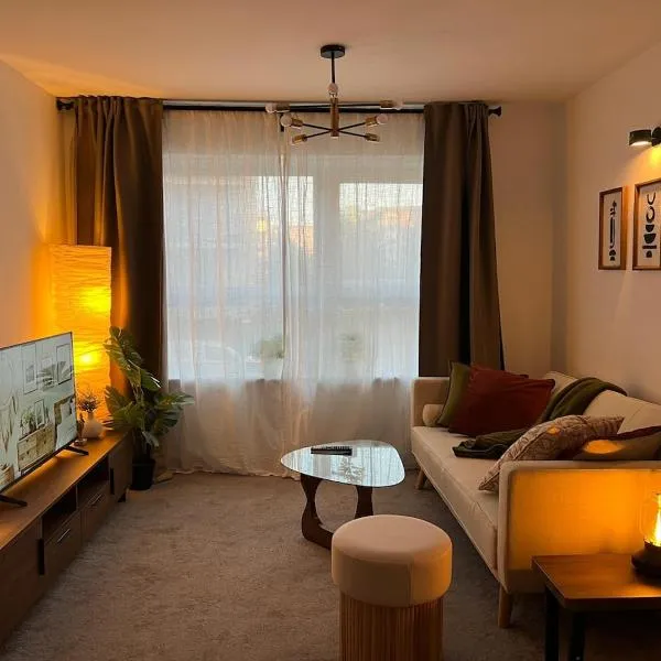 Warm & Cosy 1-Bed Apartment in Hatfield, hotel in Hatfield
