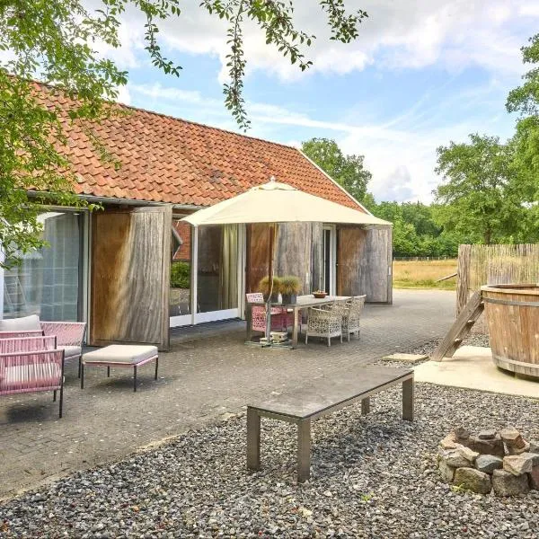 Design Farmers Barn Twente、ハークスベルヘンのホテル