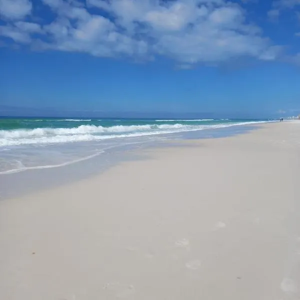 Double Take! Renovated Vacation Home, hotel en Panama City Beach