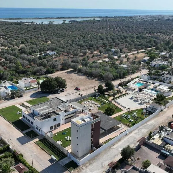 Boomerang Village – hotel w mieście Torre Colimena