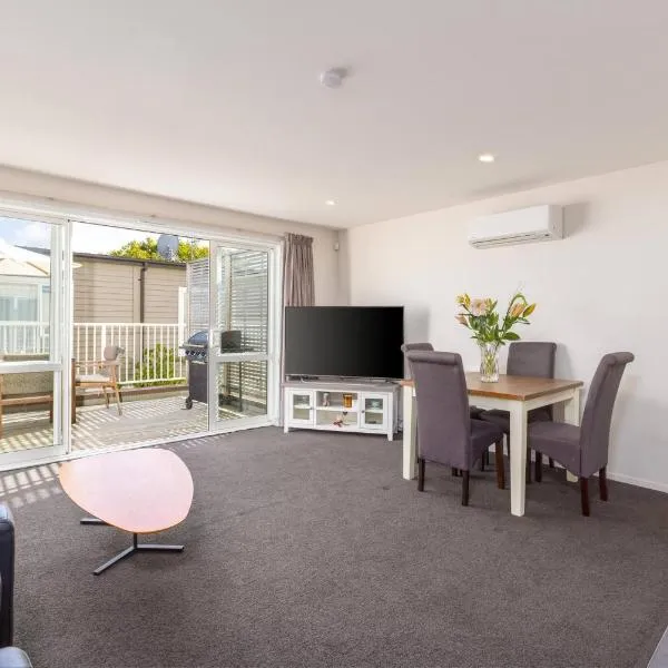 Cosy Inner City Apartment with Free Parking, hotel en Linwood