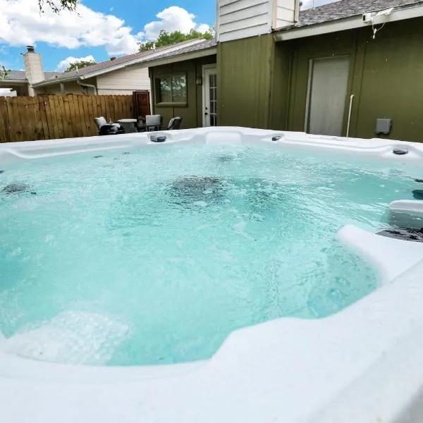 Near Sea World Hot Tub Swing Set BBQ Yard Games, hotel a San Antonio
