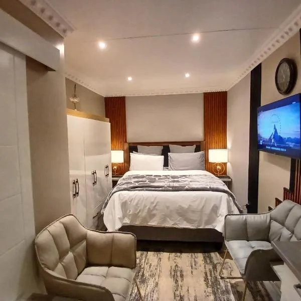 Delux Studio apartment, hotel a Germiston