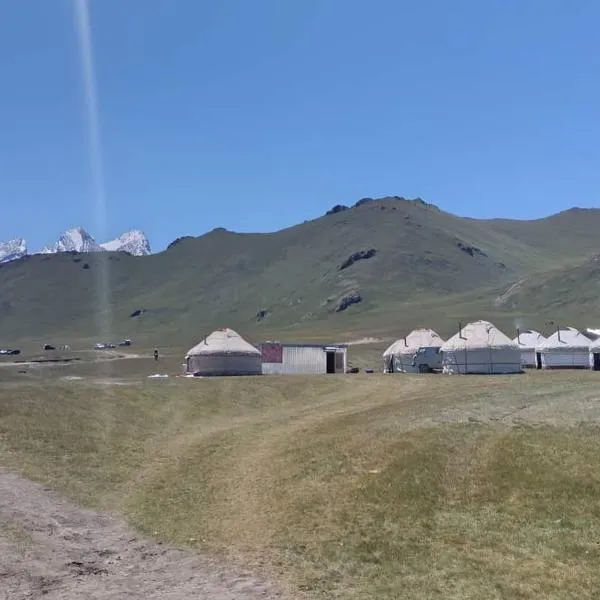 Ulan Camp, hotel in Kol-Suu