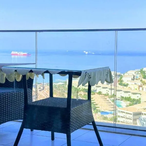 IL Monte panoramic see view chalet, hotel in Ain Sokhna