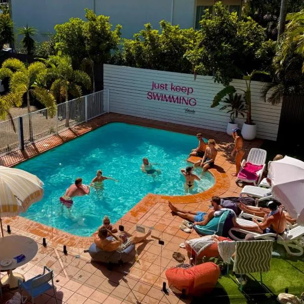 Abode Mooloolaba, Backpackers & Motel rooms, hotel v destinaci Mooloolaba