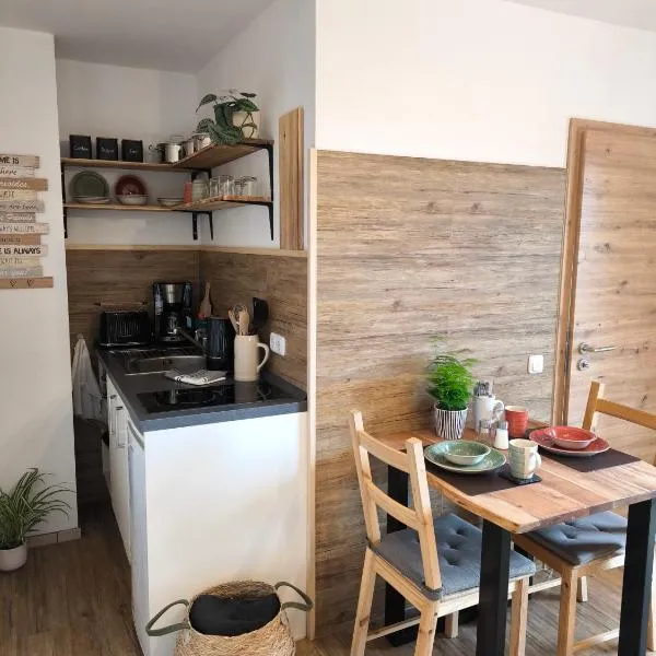 Ferienwohnung Claire, hotel in Bad Kohlgrub