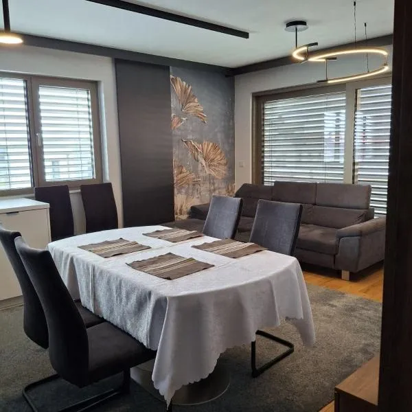 3 Zimmer Wohnung, hotell i Maria Lanzendorf