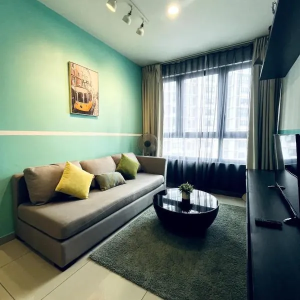 Snazzy Homes at i-City - WiFi TV Box 1 Carpark，位于莎阿南的酒店