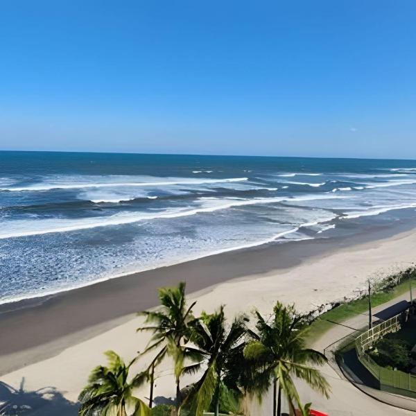 APTO PÉ na AREIA com Piscina - Centro Itanhaem
