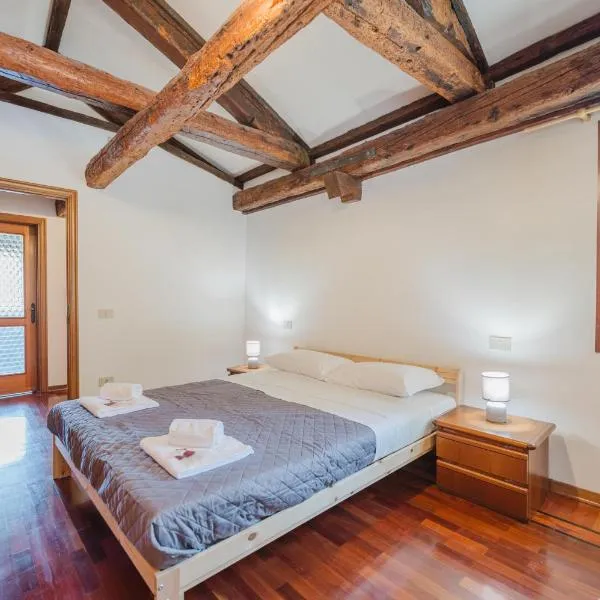 Castellana Home 221- Free Parking & Wi-Fi, hotel in Trivignano