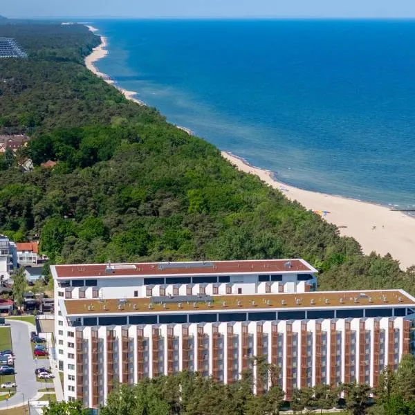 Prestige Salt & Sea 317 - tuż przy plaży - basen, sauna, jacuzzi w cenie pobytu - Easy - Rent Apartments, hotel in Pobierowo