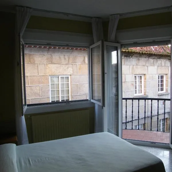 Hotel Bayona, hotel u gradu Bajona