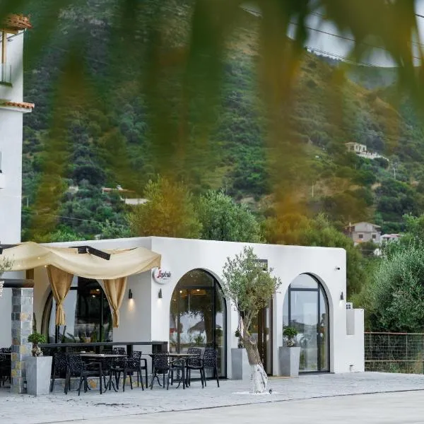 Hotel Juza, hotel en Borsh