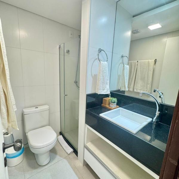 Flat com piscina a 50m da praia - Foto 3