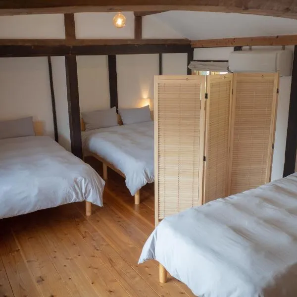 HAKURA 築100年古民家一棟貸し 100 Year Old Japanese House Stay in Tamba Sasayama, ξενοδοχείο σε Sasayama