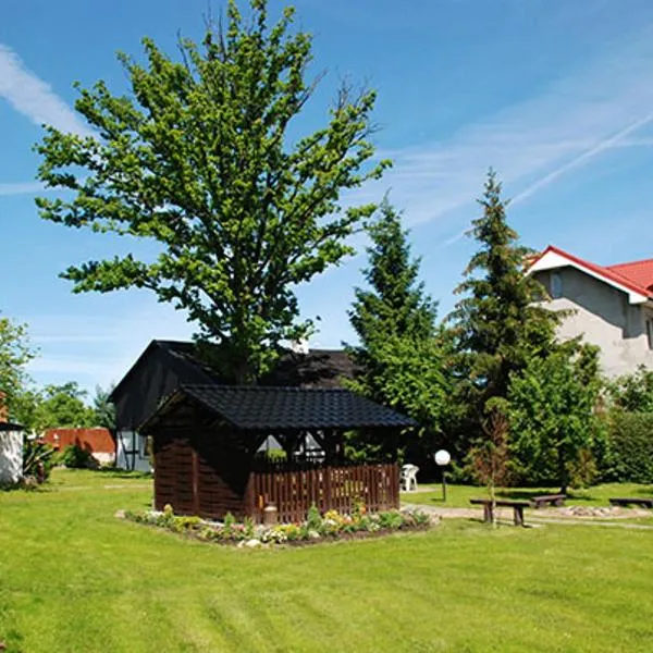 Nocleg pod Dębem, Hotel in Gorzebądz