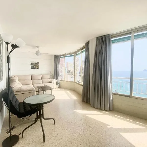 BENIDORM SUNRiSE, hotel in Benidorm