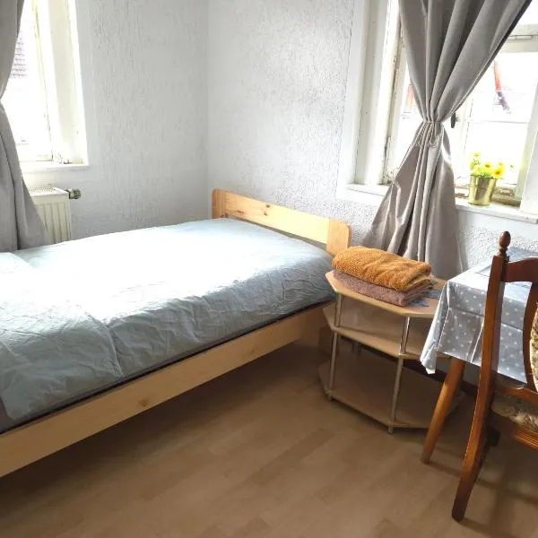 Unterkunft für Monteure, hotel in Schwallungen
