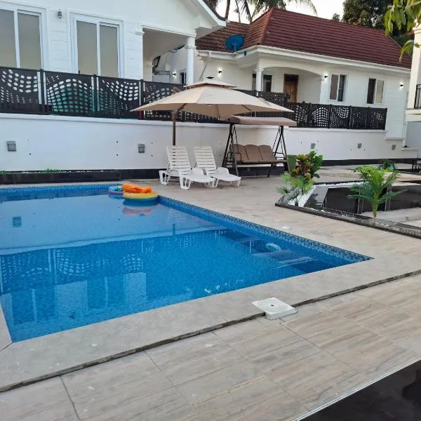 Serene BnB - Apt 01 Makongo after Mlimani City, hotel en Dar es Salaam