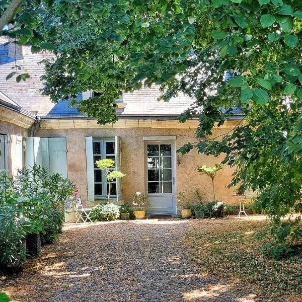 La Maison Céladon, hotel em Prunay-Cassereau