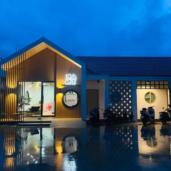 Mani Ranong Hotel, hotel em Ranong