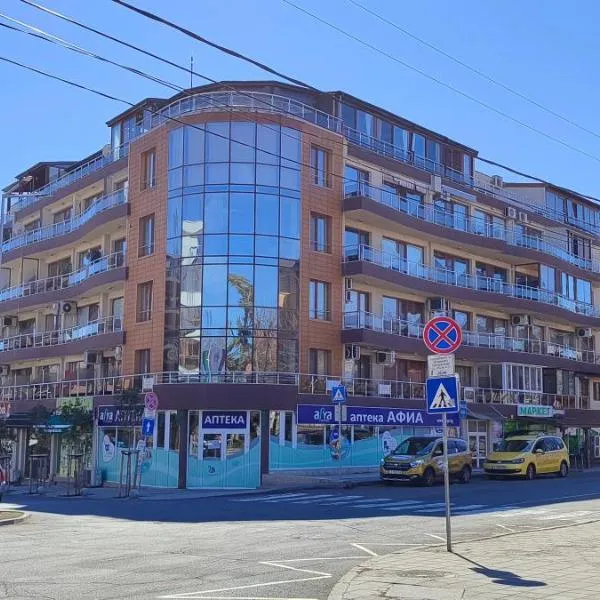 Sunny Sands Studios, hotel in Boergas