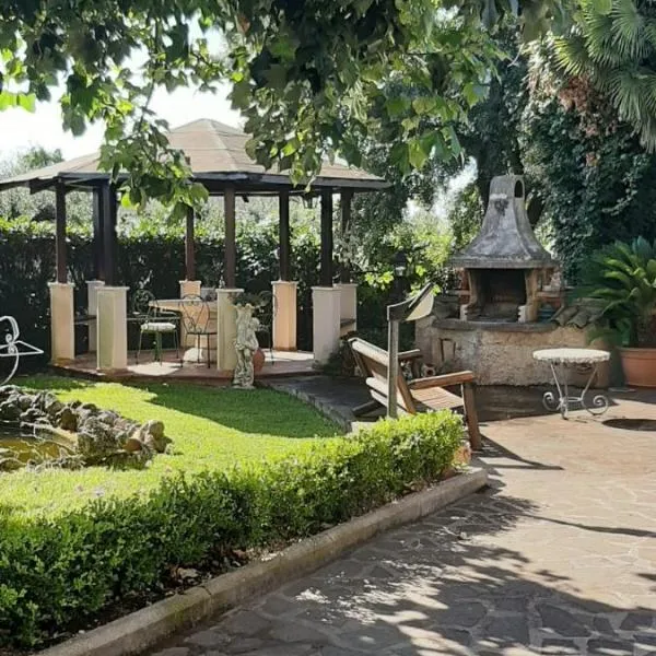 Casa al lago, hotel in Lido Di Fondi