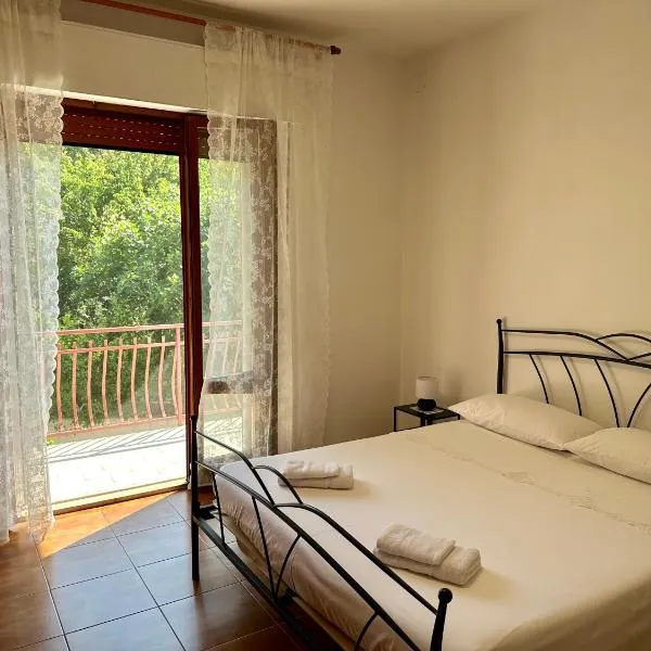 Casa Vacanze La Roccetta, hotel a Loreto