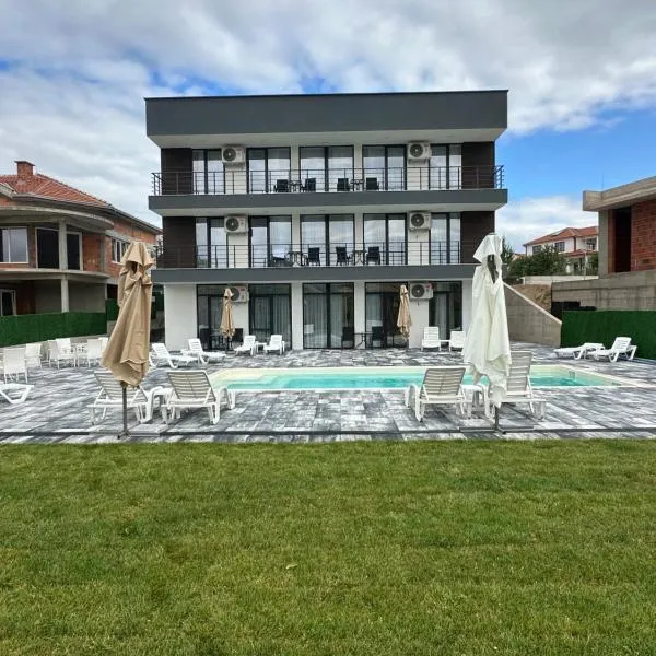 Lakeview Apartments, hotel in Veles