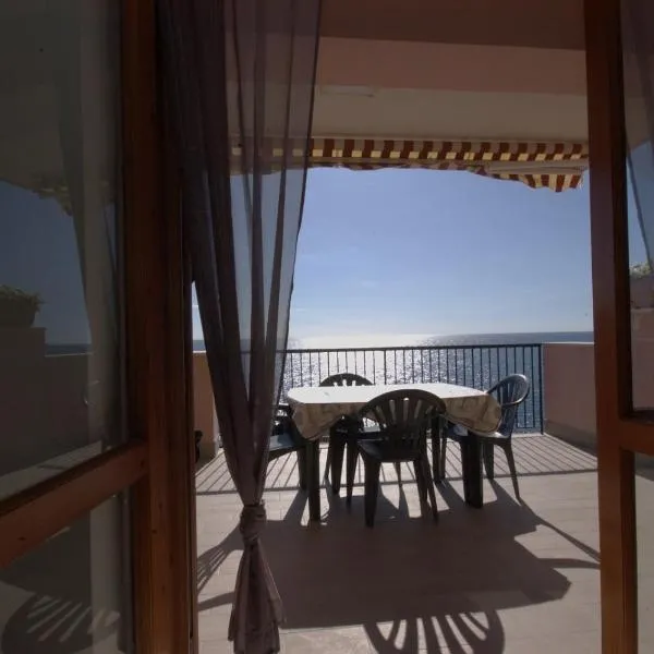 Una Vita Vista Mare, hotel di Acireale