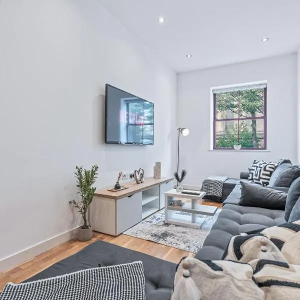 Leeds City Centre 2BR Apt Modern Sleeps 8, Hotel in Central Station