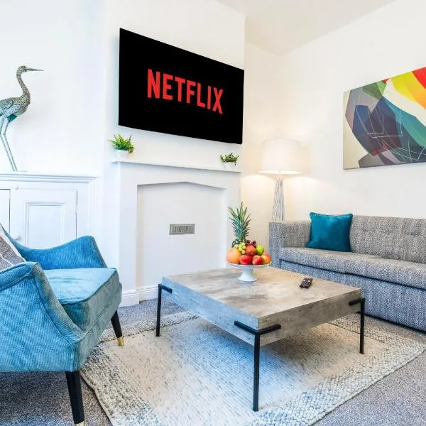 Contractor Friendly - Sleeps 7 - Fast WiFi - Near A50, hotel en Stoke-on-Trent
