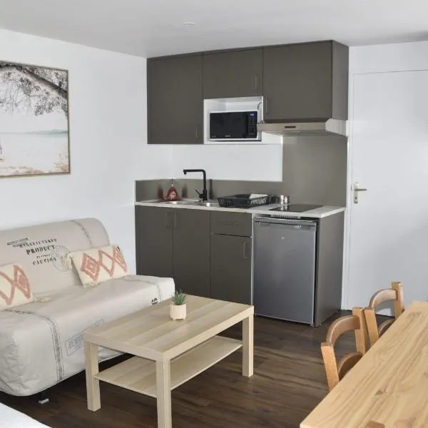 Zen Cottage - Centre ville, hotel in Brest