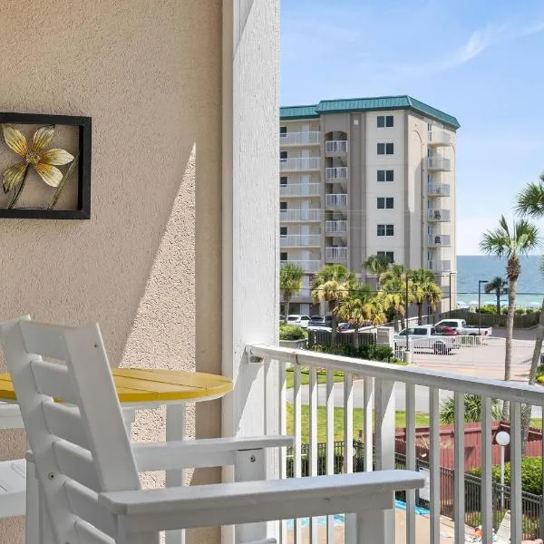 GULF VIEW condo King bed with bunk and LARGE L shaped balcony in cozy Perdido Key, hotel in Pensacola