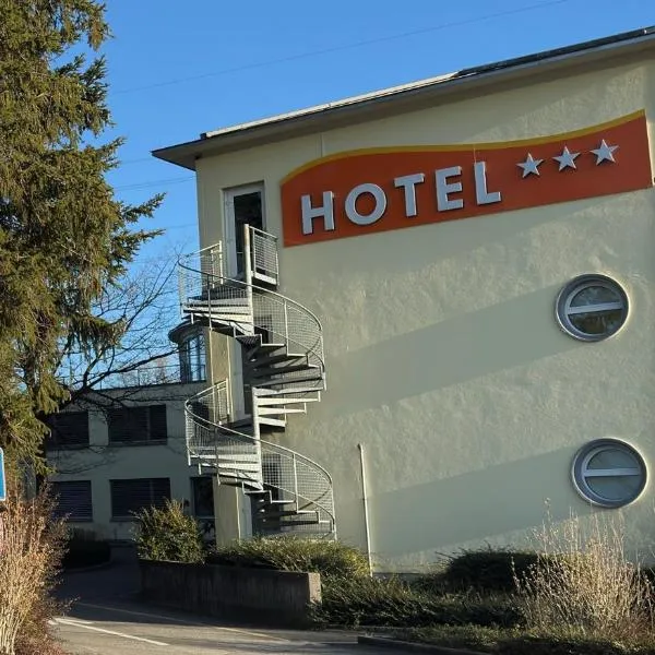 Hotel Restaurant Florida, hotel v destinaci Studen