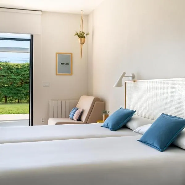 Langre Homely Rooms – hotel w mieście Galizano