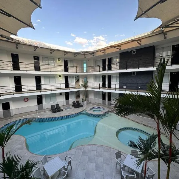Hotel El Potrillo, hotel in Puerto López