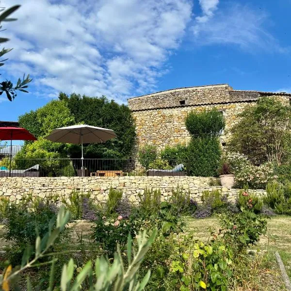 L Ostau de la Treille, hotel v destinaci Limans